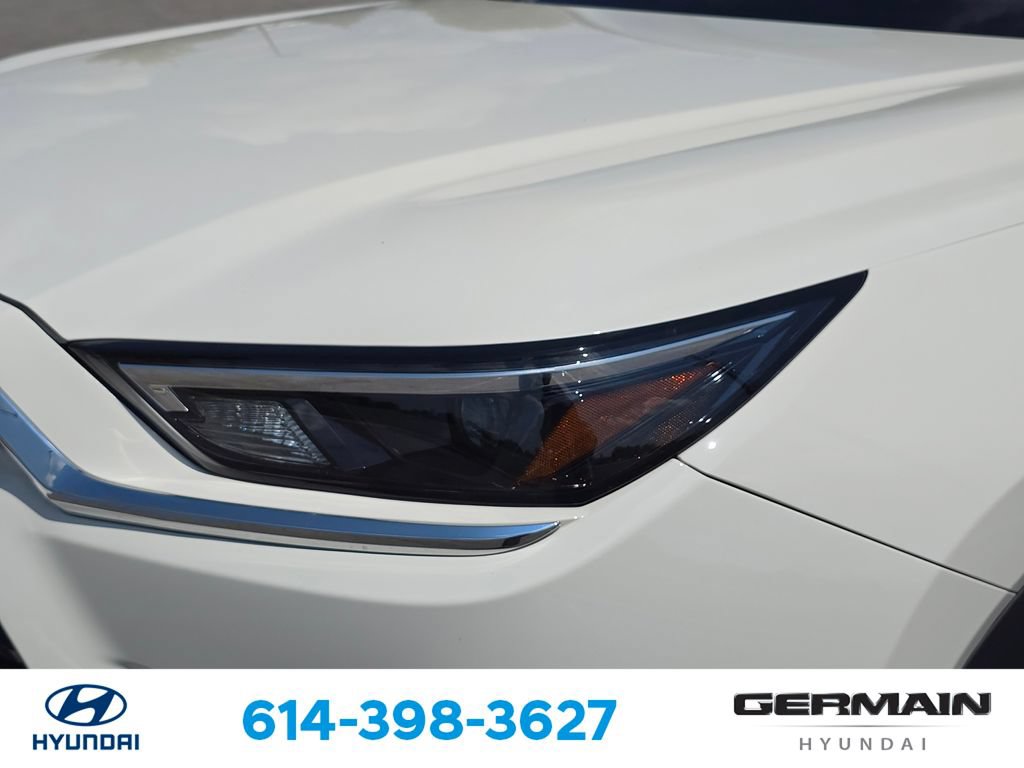 Used 2024 Toyota Grand Highlander AWD image 15