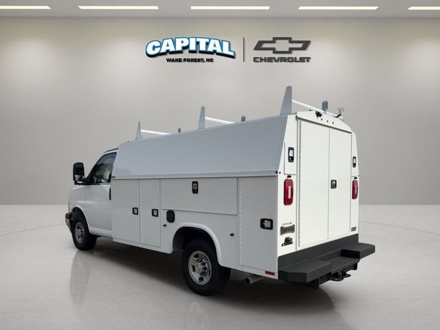 New 2025 Chevrolet Express 3500 w/ Power Convenience Package RWD image 3
