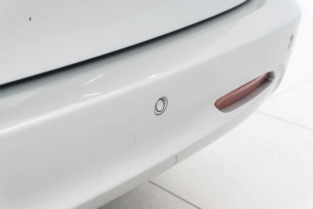 Used 2024 Chrysler Voyager LX FWD image 11