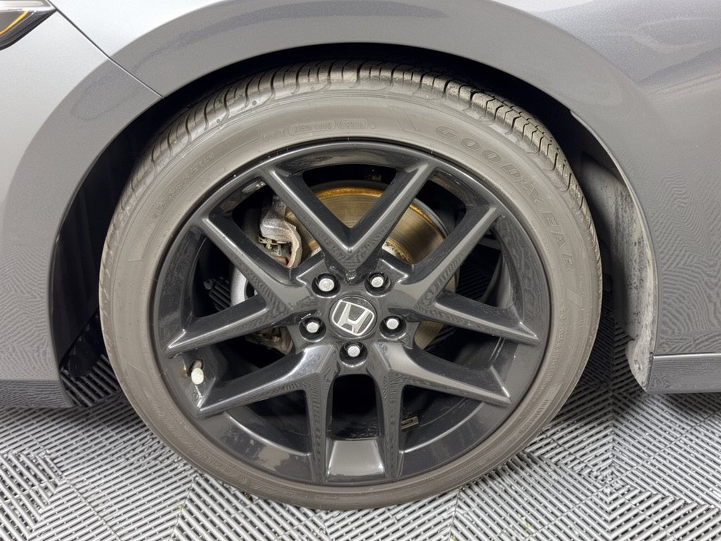 Used 2023 Honda Civic Sport image 13