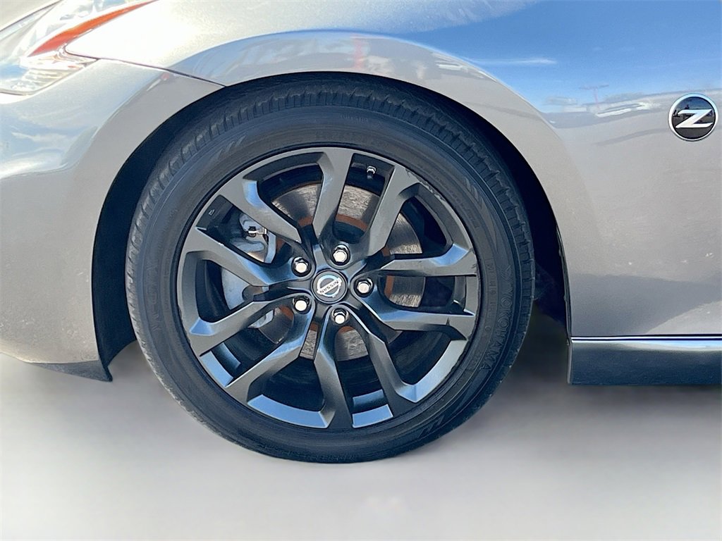 Used 2017 Nissan 370Z Base image 29
