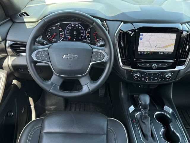 Used 2023 Chevrolet Traverse Premier w/ Redline Edition FWD image 12