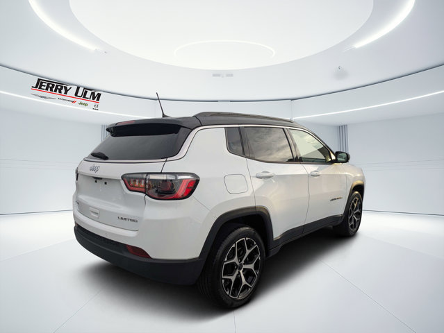 Certified 2025 Jeep Compass Limited AWD/4WD image 3