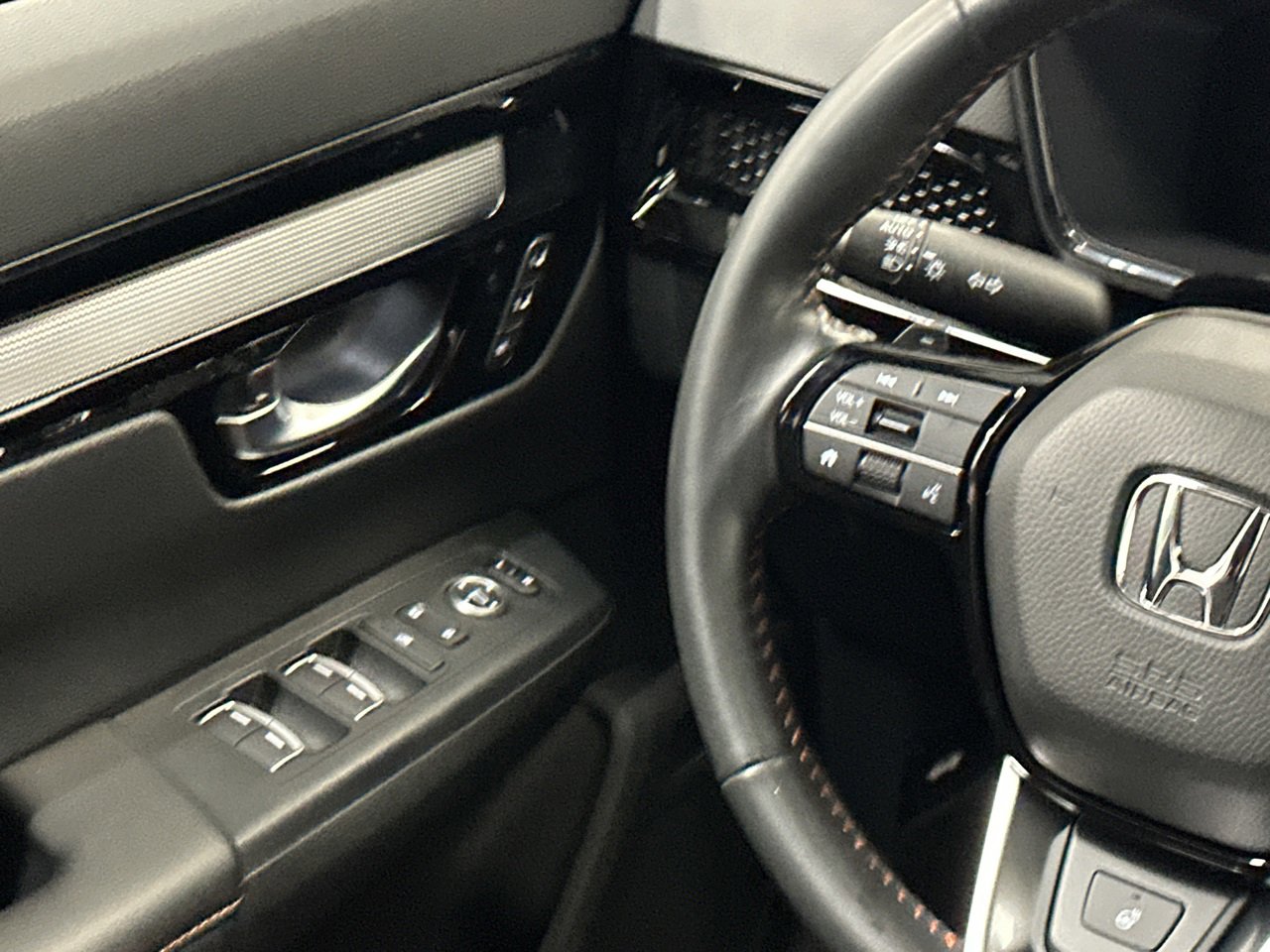 Used 2023 Honda CR-V Sport Touring image 21