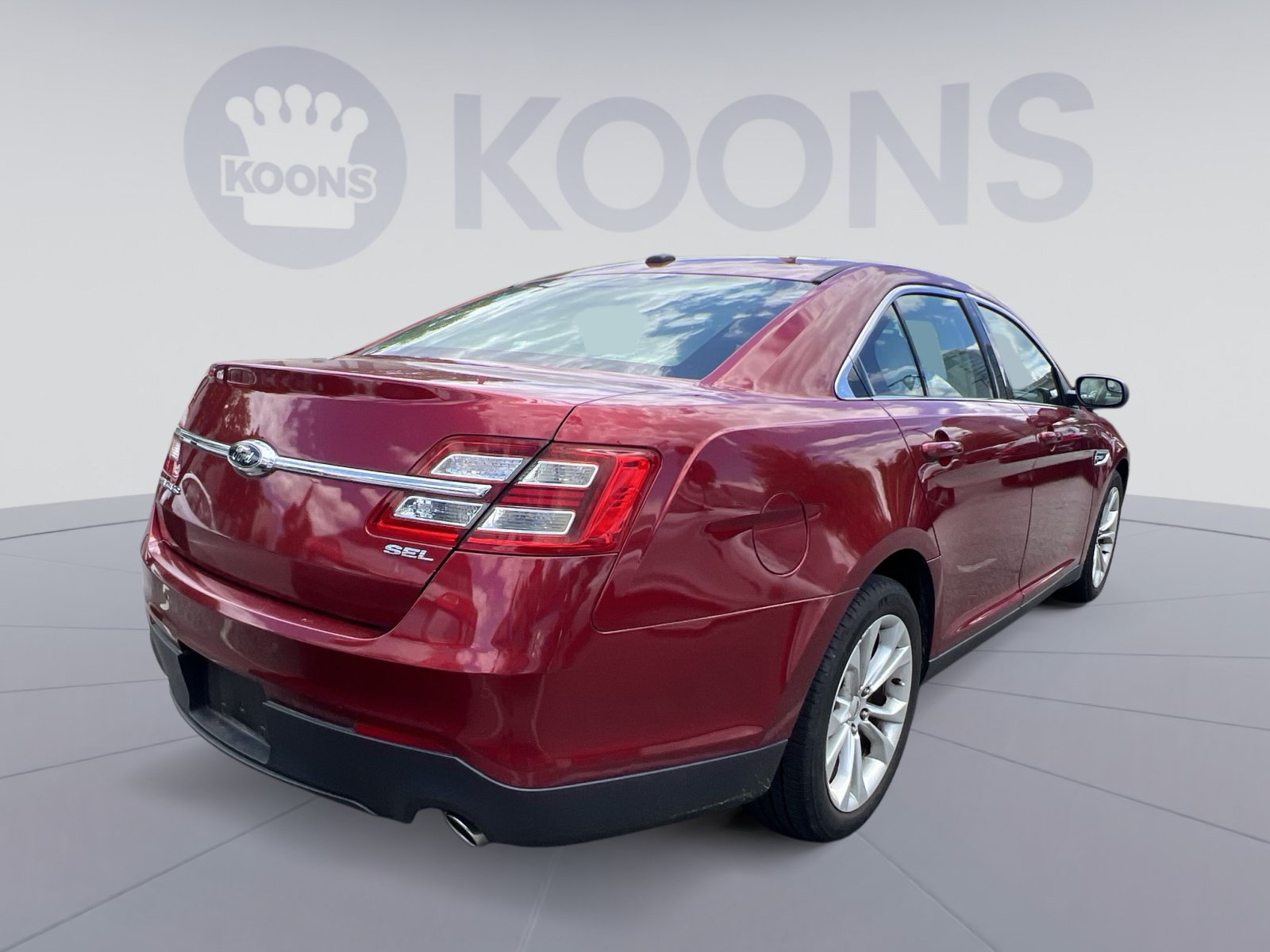 Used 2013 Ford Taurus SEL FWD image 5