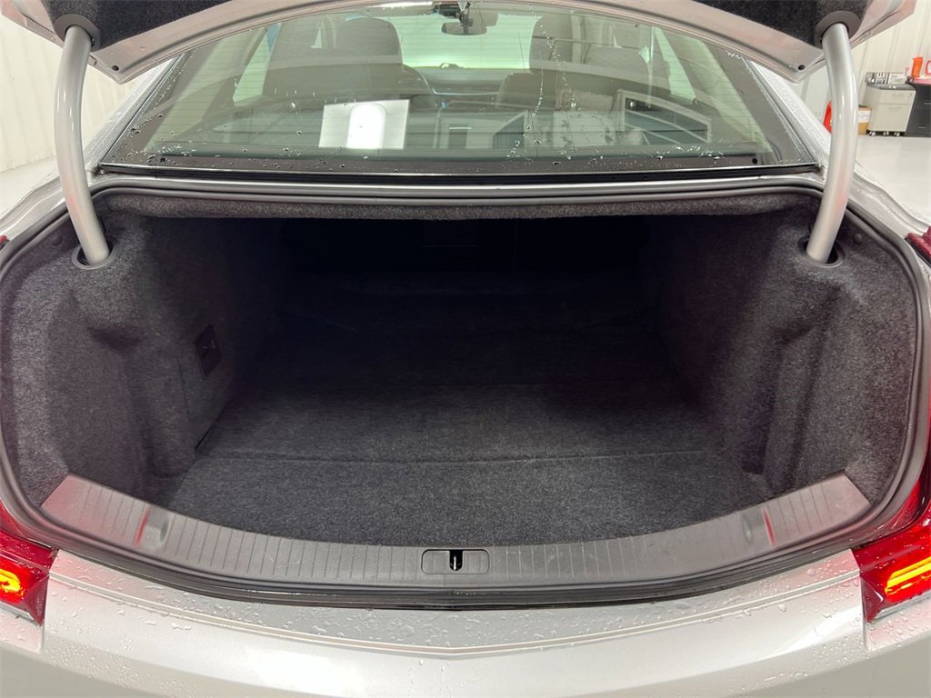 Used 2019 Cadillac XTS Premium Luxury image 24