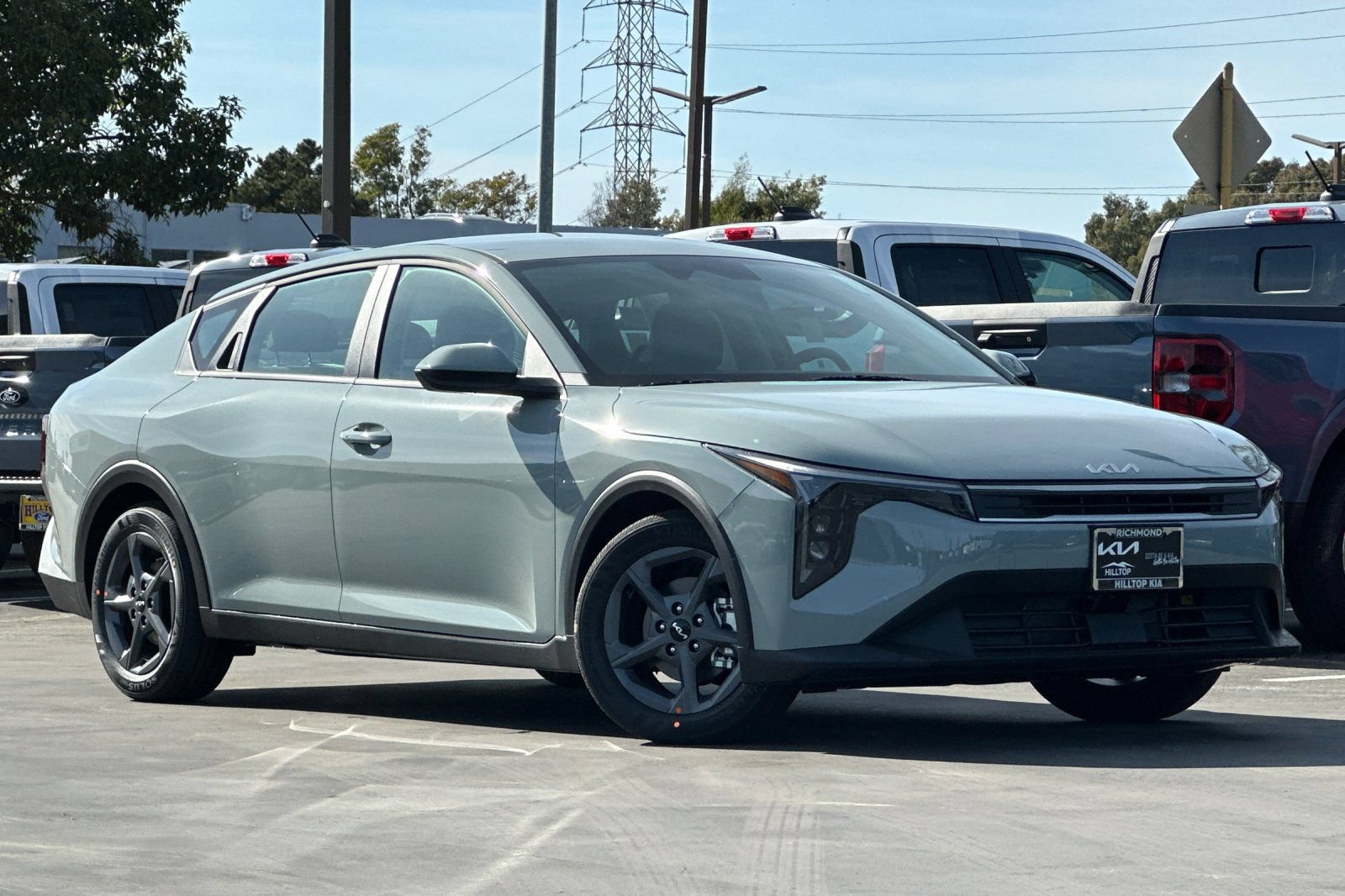 New 2026 Kia K4 FWD image 2