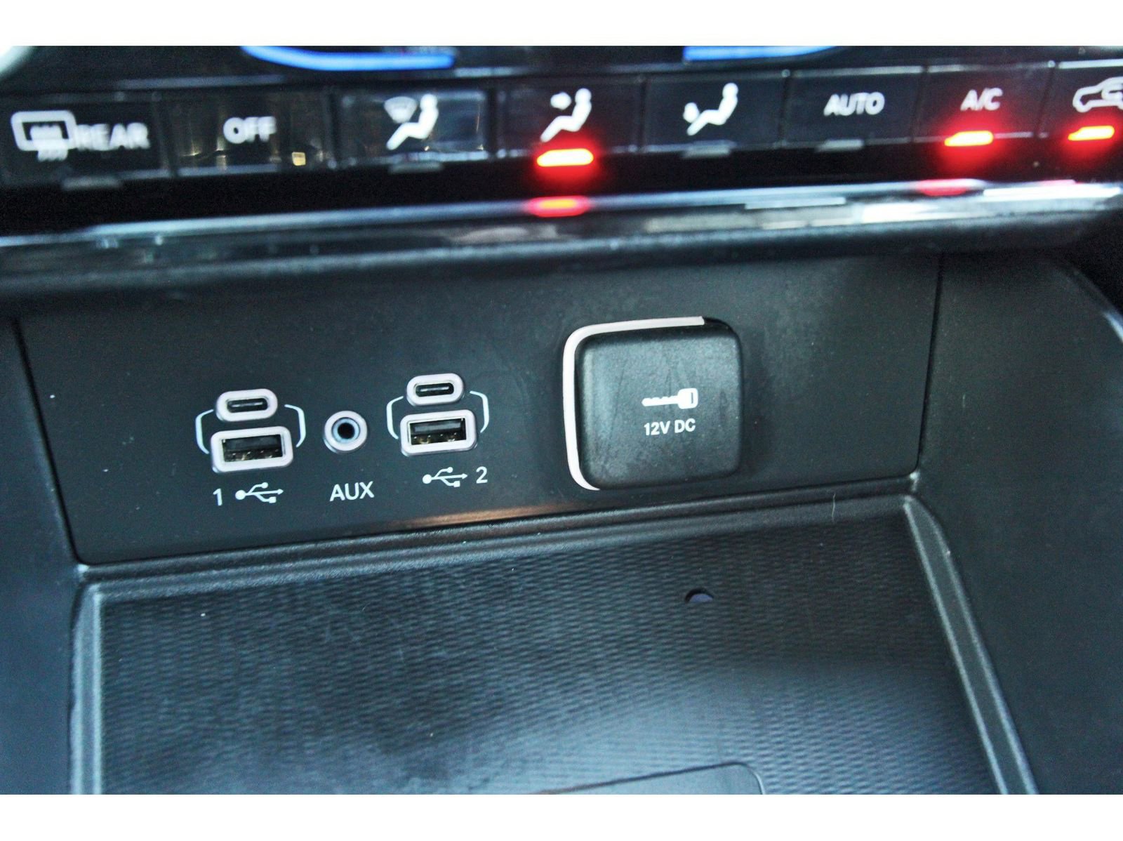 Used 2023 Jeep Grand Cherokee Summit w/ Adv Protech Group IV image 27