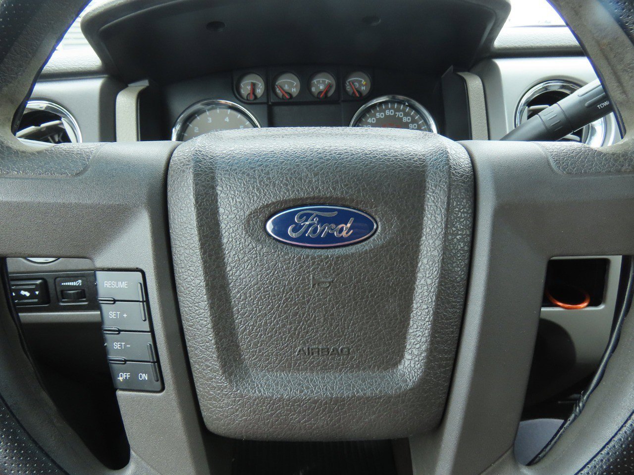 Used 2010 Ford F150 XLT RWD image 27