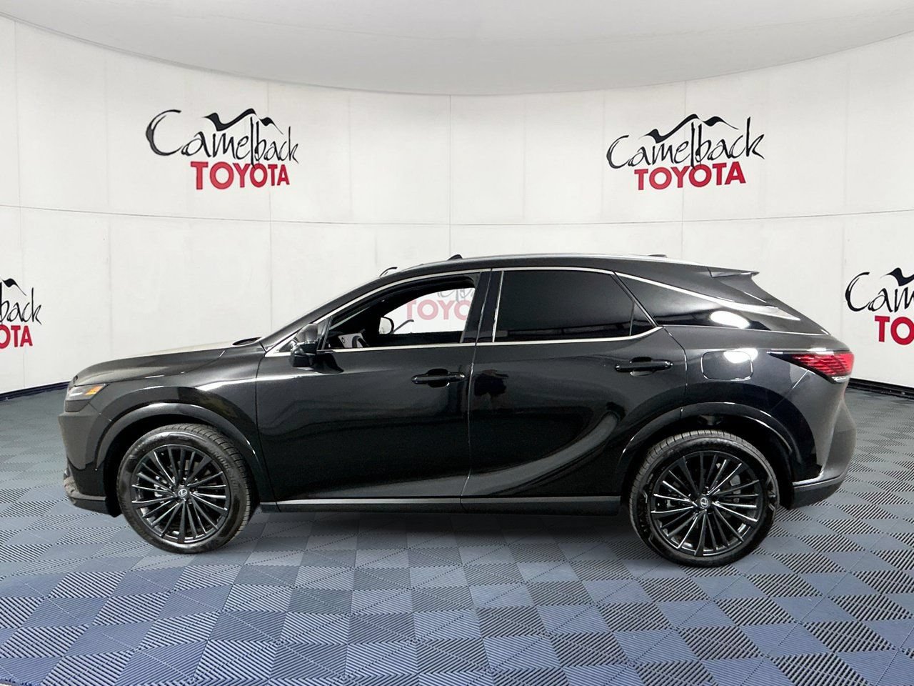 Used 2026 Lexus RX 350h w/ Convenience Package AWD/4WD image 5