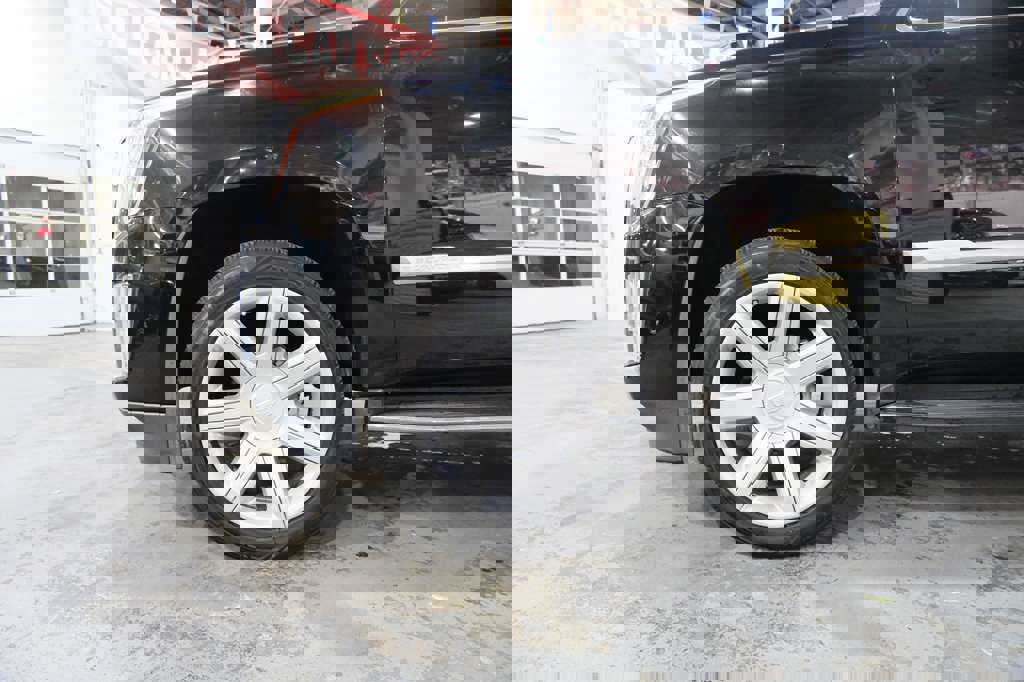 Used 2019 Cadillac Escalade ESV Luxury image 5