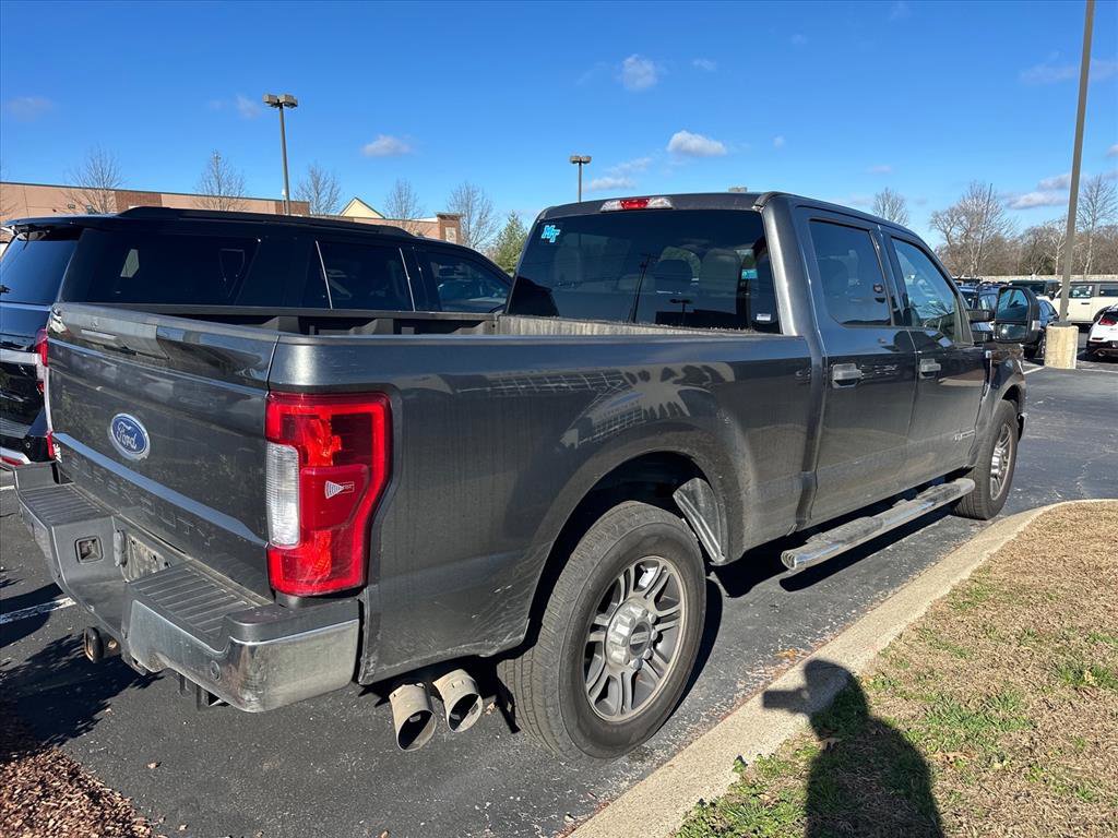 Used 2017 Ford F250 XLT w/ XLT Value Package image 3