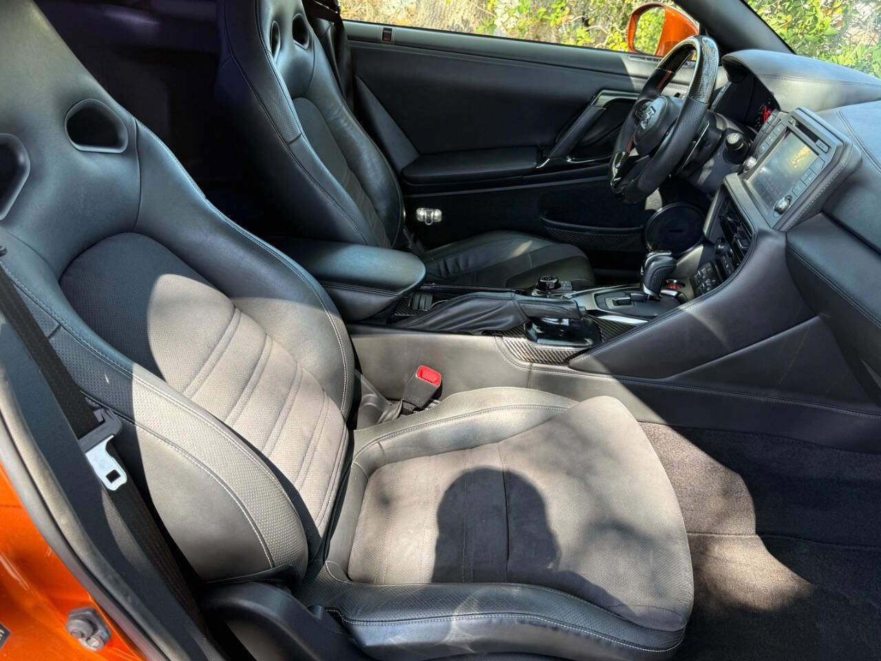 Used 2017 Nissan GT-R Premium AWD/4WD image 21