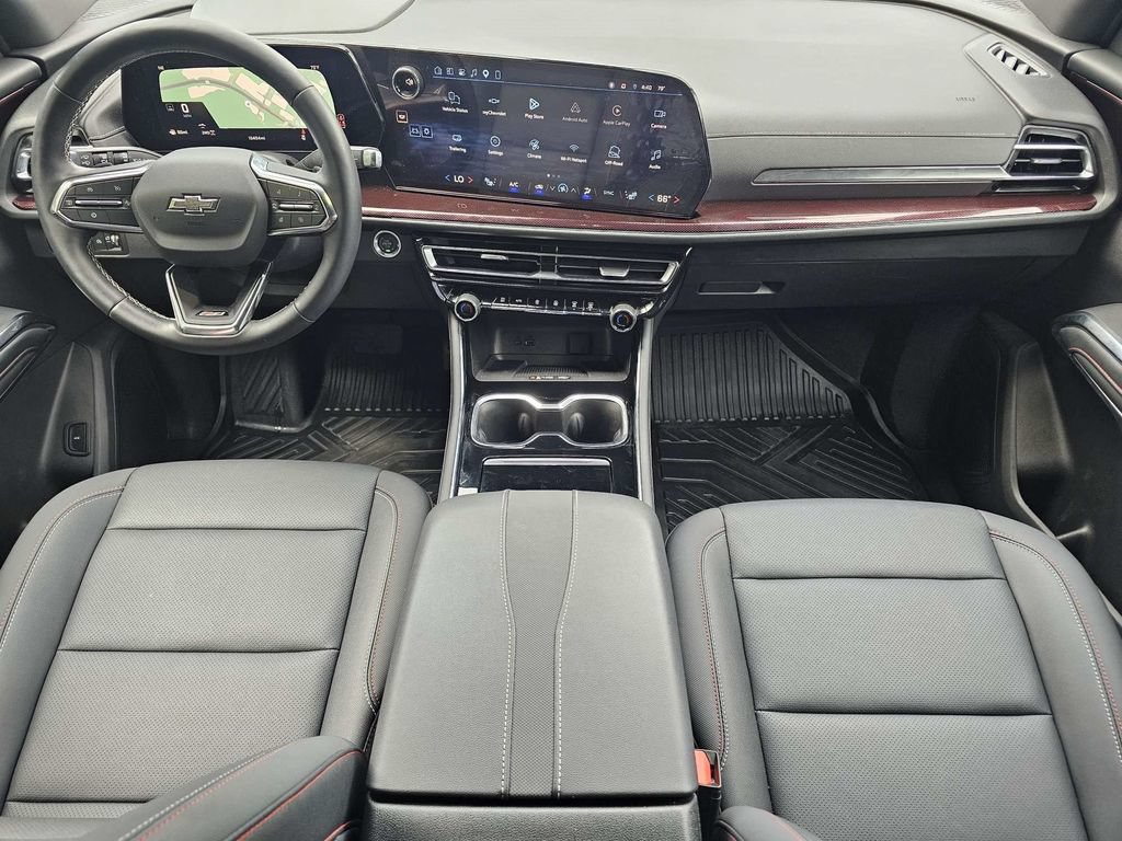 Used 2026 Chevrolet Traverse Z71 AWD/4WD image 16