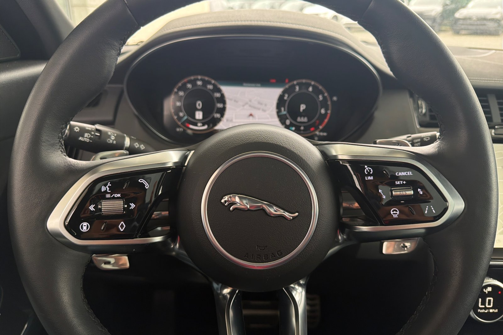 Used 2024 Jaguar E-PACE R-Dynamic SE AWD/4WD image 29