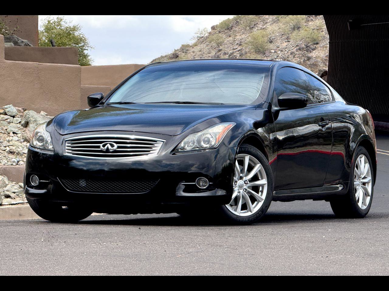 Used 2012 INFINITI G37 x w/ Premium Pkg AWD/4WD image 1