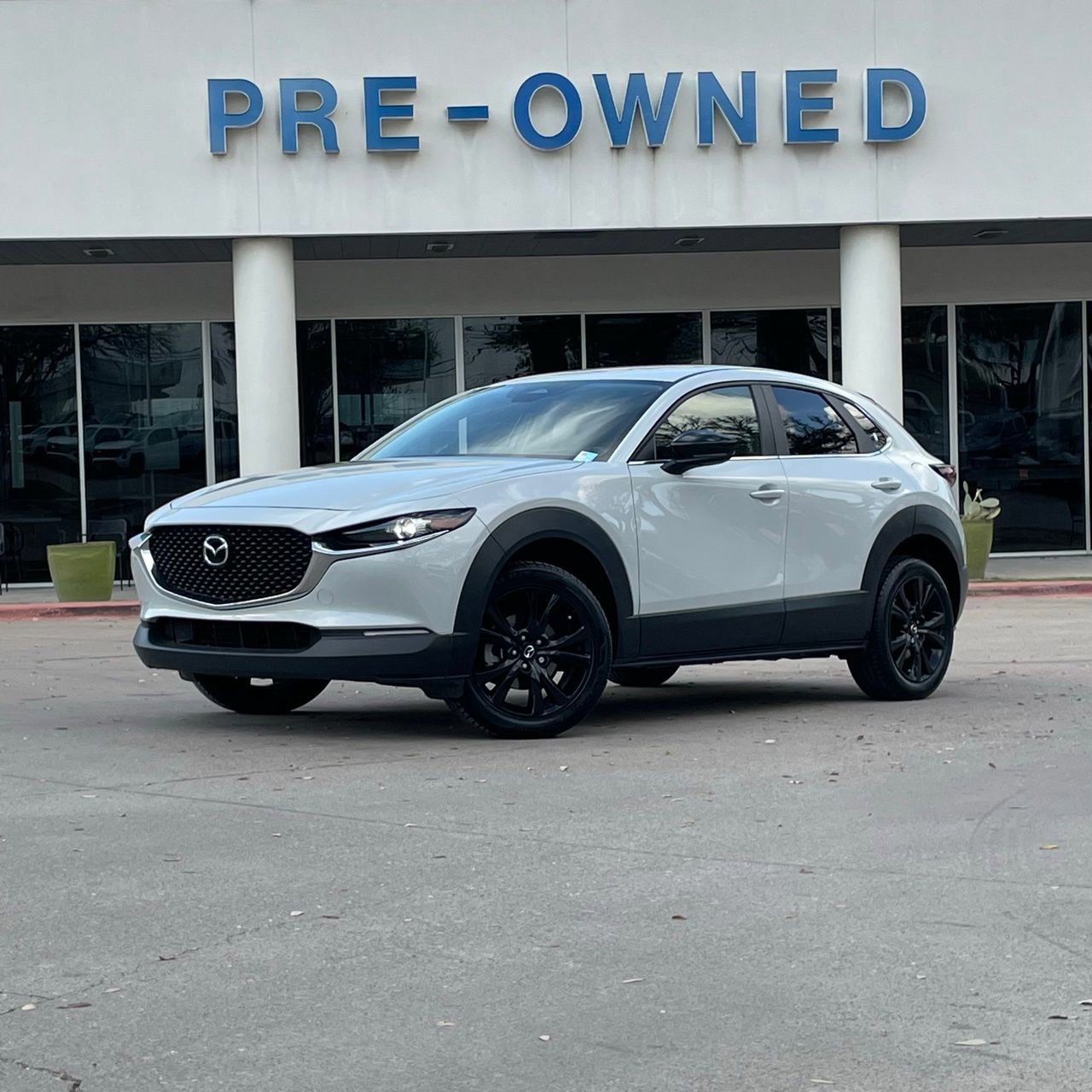 Used 2024 MAZDA CX-30 AWD 2.5 S w/ Select Sport Pkg image 2