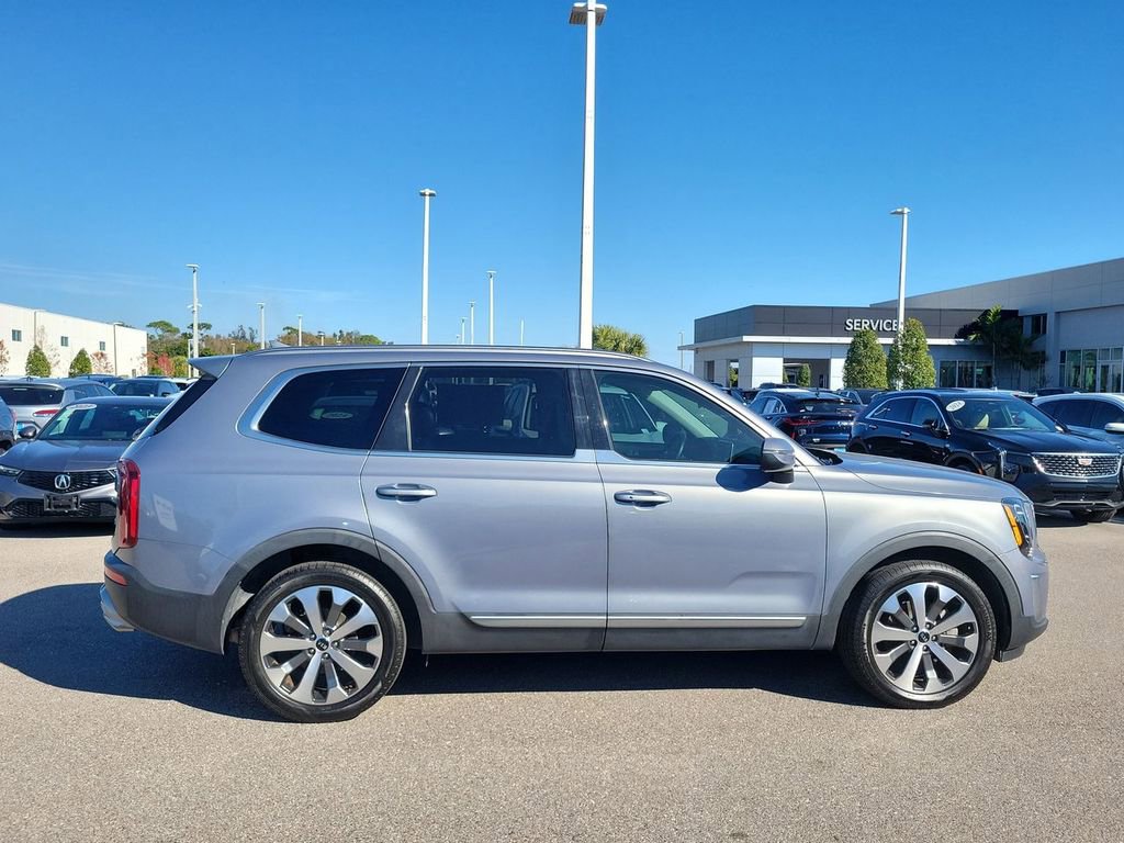 Used 2020 Kia Telluride S image 4