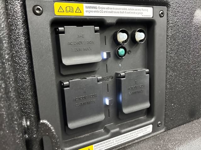 New 2025 Ford F150 Lariat w/ Equipment Group 501A Mid image 23