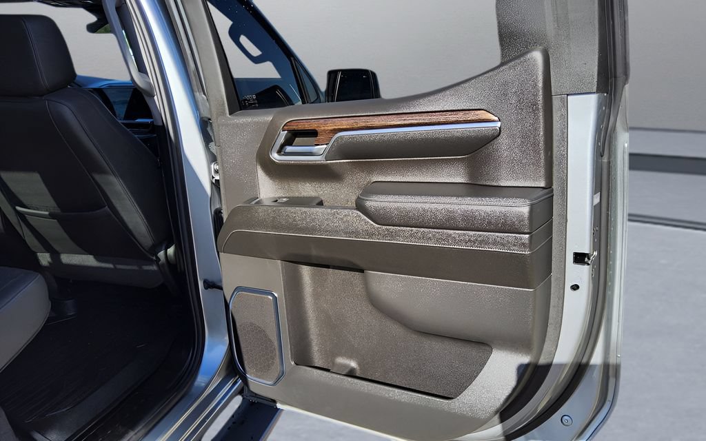 Used 2024 GMC Sierra 1500 Elevation w/ Elevation Premium Package AWD/4WD image 44