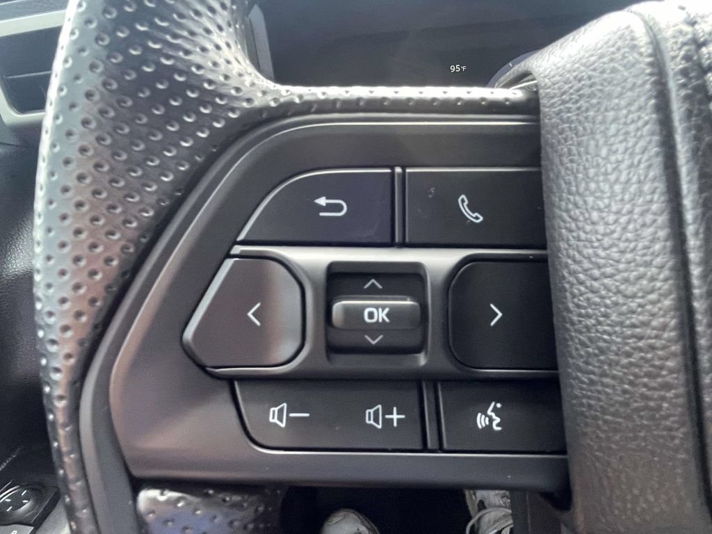 Used 2025 Toyota Tacoma SR5 RWD image 19