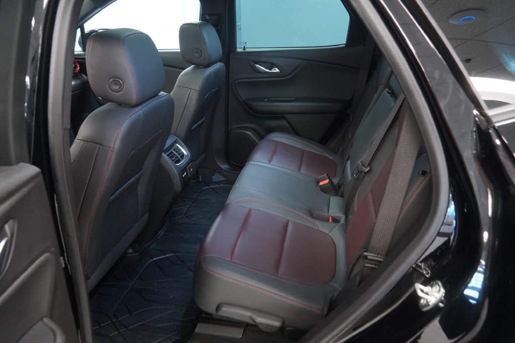 Used 2023 Chevrolet Blazer RS w/ LPO, Floor Liner Package FWD image 18