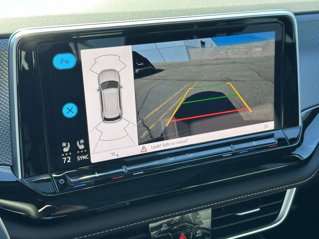 New 2026 Volkswagen Atlas Cross Sport SEL R-Line image 22