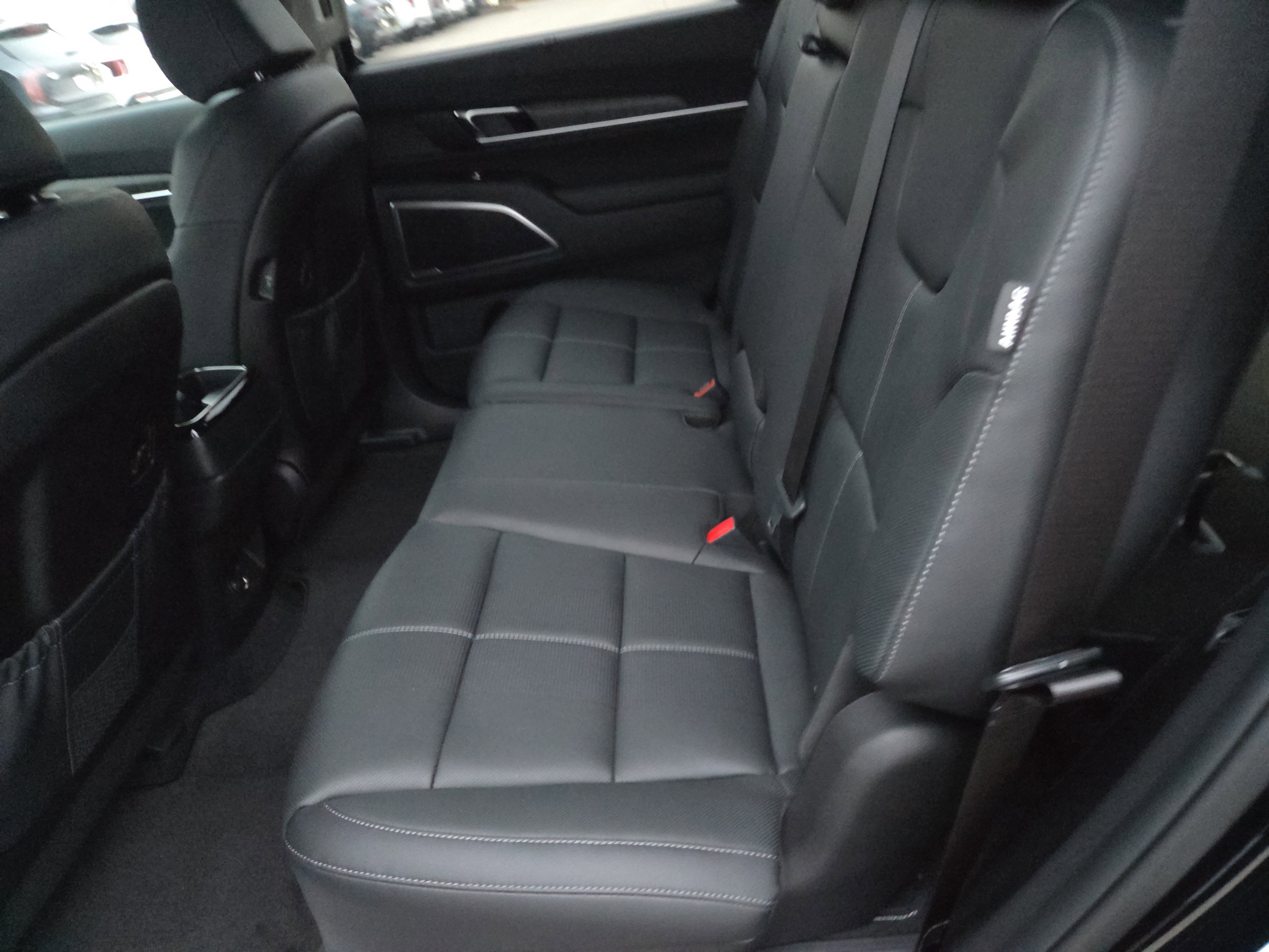 New 2025 Kia Telluride EX image 6