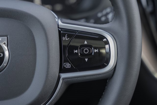 New 2026 Volvo XC60 B5 Plus w/ Protection Package Premier image 27