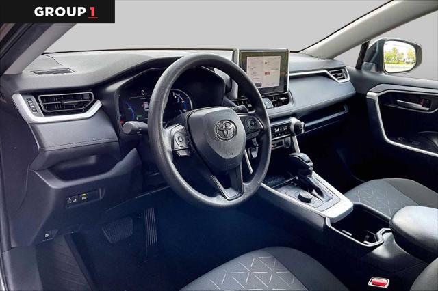 Certified 2025 Toyota RAV4 XLE AWD/4WD image 18