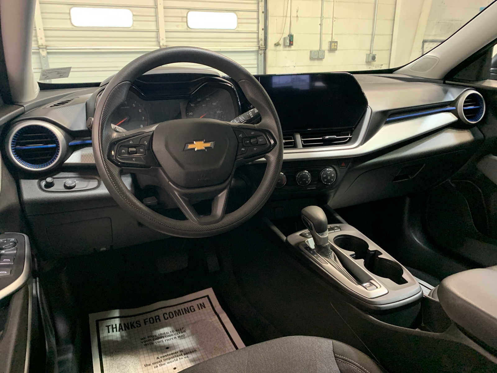 Used 2024 Chevrolet Trax LS image 4