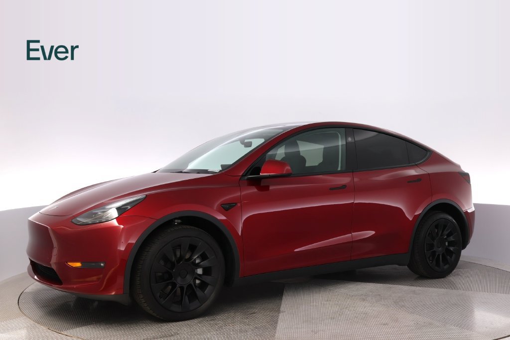 Used 2025 Tesla Model Y Long Range AWD/4WD image 18