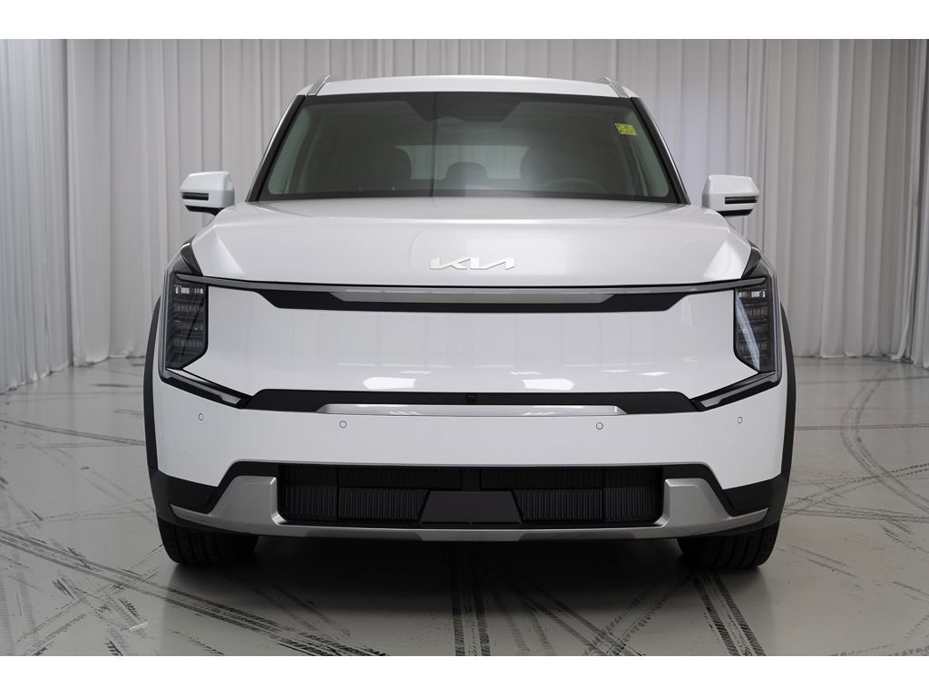 New 2026 Kia EV9 Wind image 3