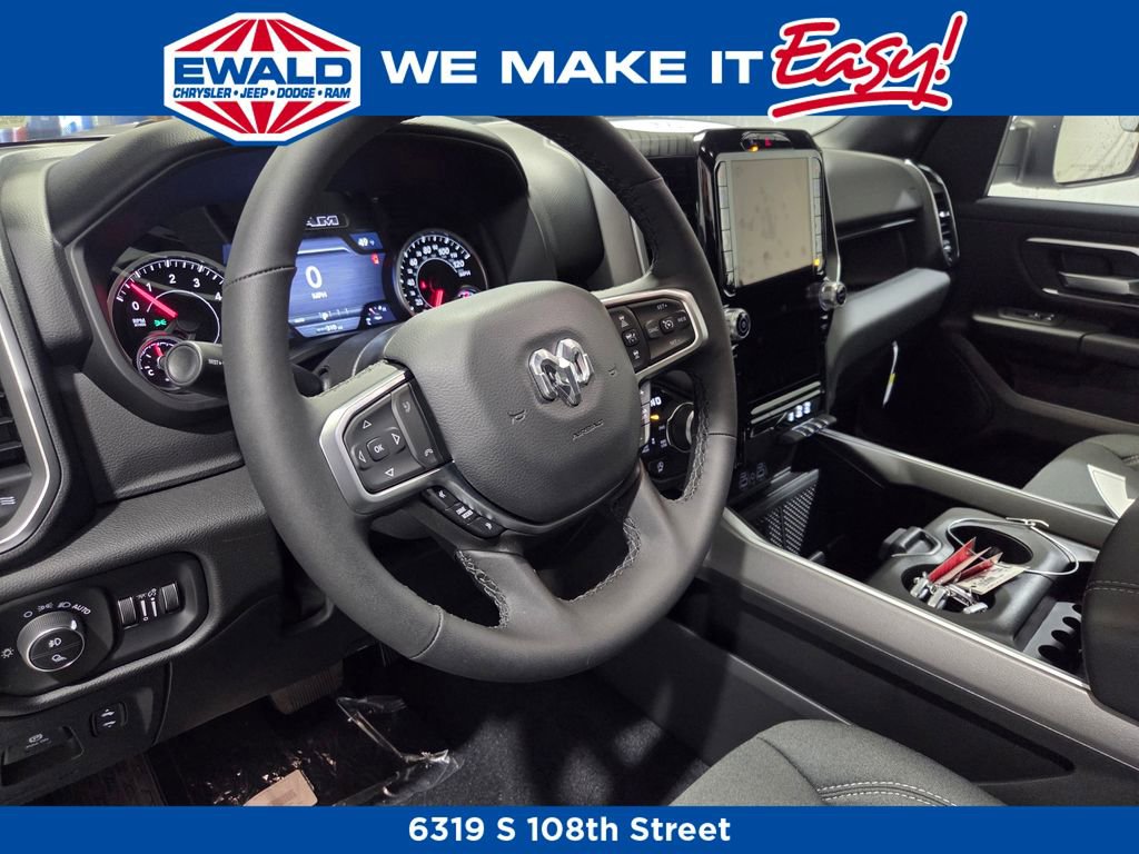 New 2026 RAM 1500 Big Horn AWD/4WD image 5