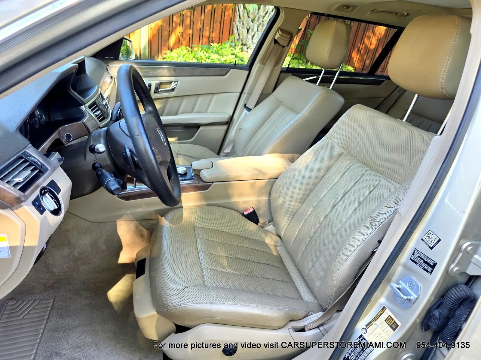 Used 2011 Mercedes-Benz E 350 4MATIC Wagon image 26