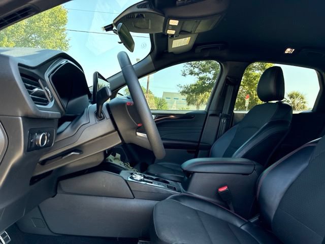 Certified 2023 Ford Escape ST-Line w/ Tech Pack #1 FWD image 21