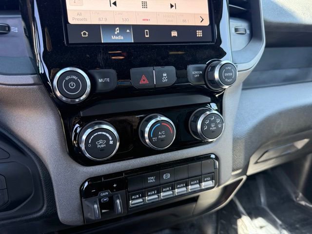 New 2026 RAM 5500 Tradesman w/ Chrome Appearance Group AWD/4WD image 33