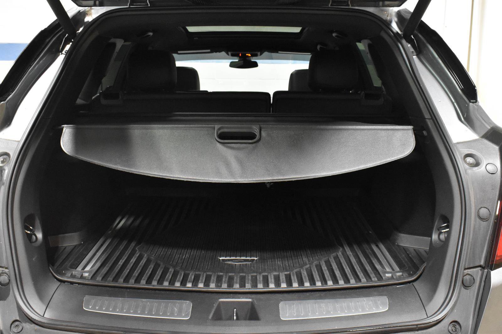 Used 2021 Cadillac XT5 Premium Luxury w/ LPO, Floor Liner Package image 28