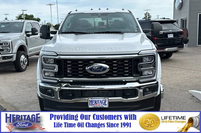 New 2026 Ford F450 XLT w/ XLT Premium Package AWD/4WD image 9