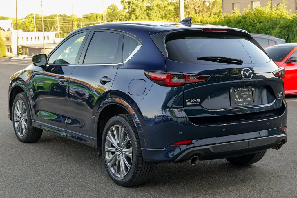 Used 2023 MAZDA CX-5 Signature AWD/4WD image 5