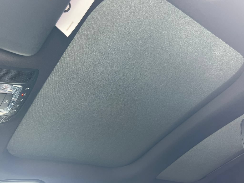 New 2026 Mercedes-Benz GLB 250 4MATIC image 8