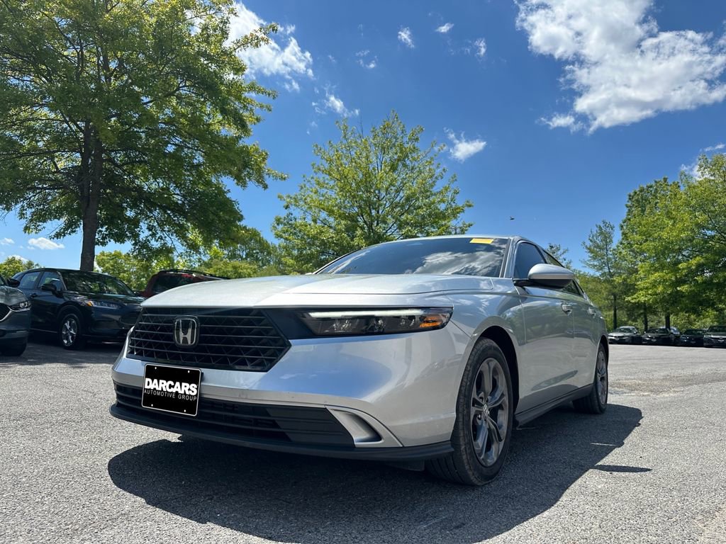 Used 2024 Honda Accord EX image 32