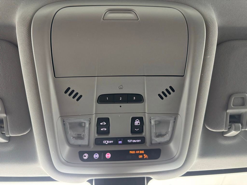 Used 2022 GMC Terrain AT4 w/ Infotainment Package II image 33