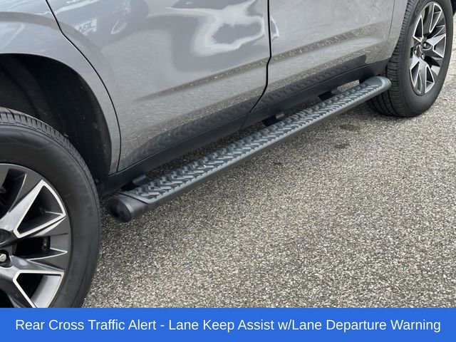 Used 2021 Chevrolet Tahoe Z71 w/ Z71 Signature Package image 29