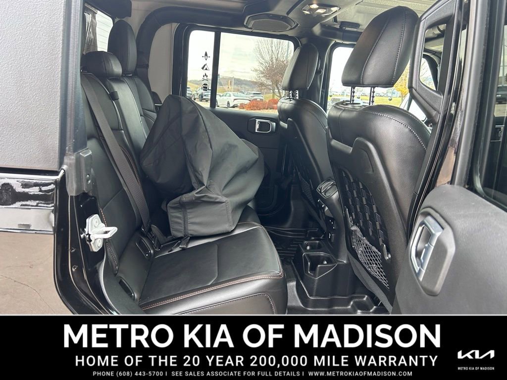 Used 2023 Jeep Gladiator Mojave w/ Cold Weather Group image 42