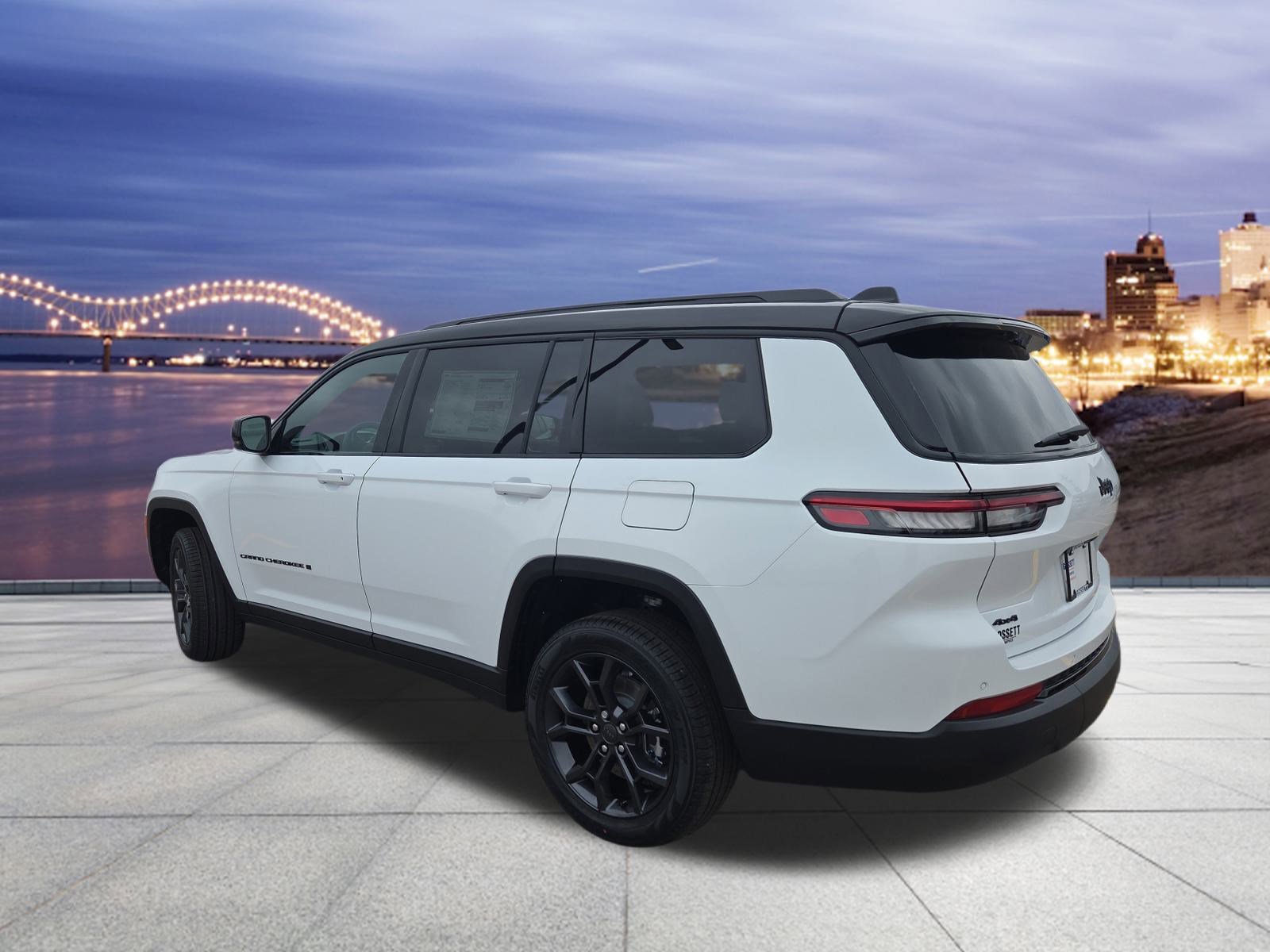 New 2025 Jeep Grand Cherokee L Limited w/ Trailer Tow Package image 3
