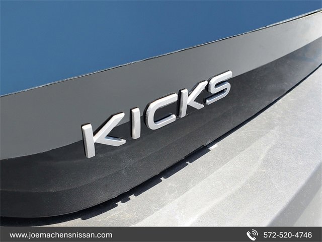 New 2026 Nissan Kicks SR image 11