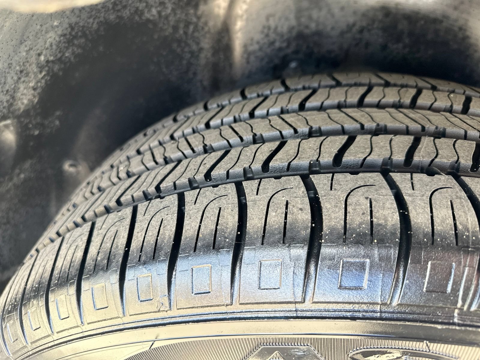 Used 2016 Honda Pilot Touring image 9