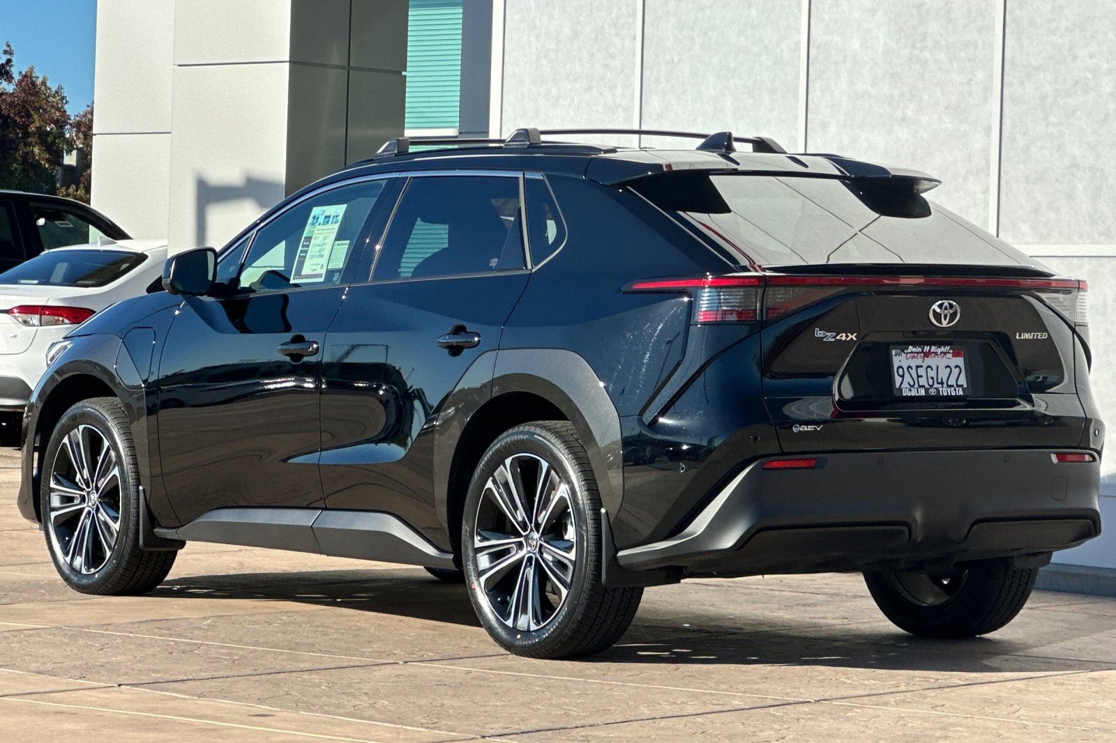 Used 2024 Toyota bZ4X Limited image 6