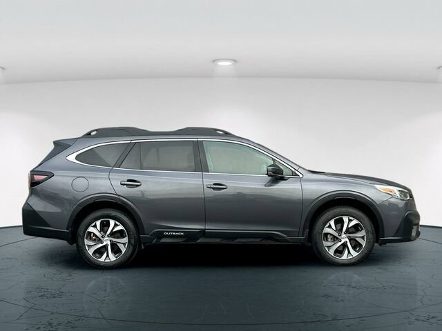 Used 2020 Subaru Outback Limited image 7